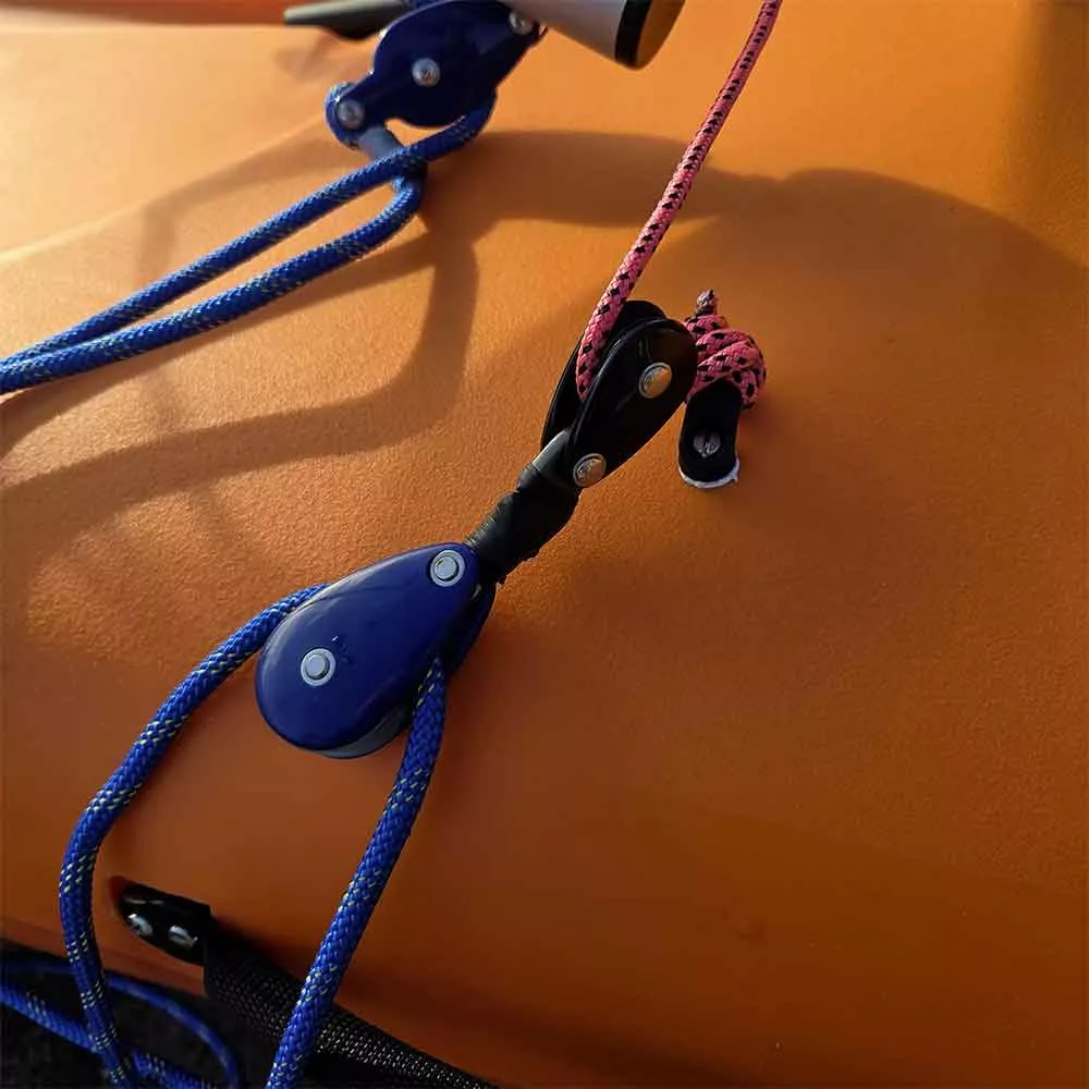 Laser-funboat-deriveur-catamaran-ecole-de-voile