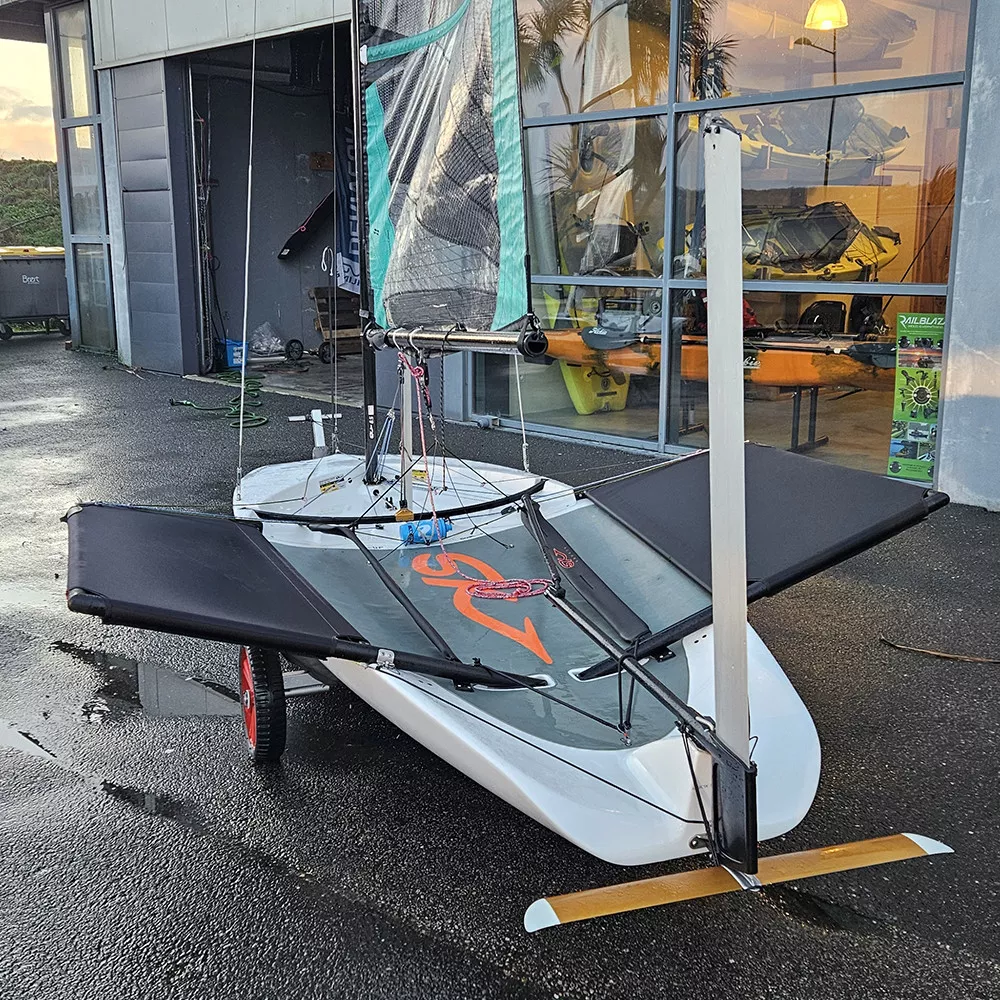 dériveur à foils Skeeta occasion
